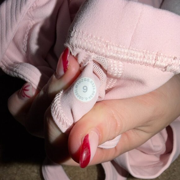 Lululemon Align Tank Ribbed Light Pink Size 6 - Picture 3 of 3